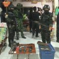 คอมมานโด-ทหาร ใช้ม.44 บุกค้นบ้านนักการเมืองอุทัยธานี คาดเอี่ยวคดียิงถล่มวงไฮโลดับ3