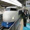 ‘ญี่ปุ่น’ ไล่ตรวจรถไฟหัวกระสุน 4,800 คัน หลังพบรอยแตกน้ำมันรั่ว