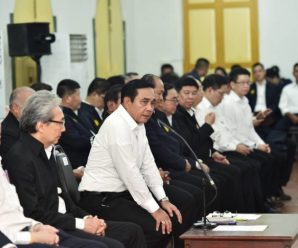 ‘บิ๊กตู่’ยันกลางวงผู้นำท้องถิ่น ที่พระนครคีรี ‘กำลังเข้าสู่การเลือกตั้ง ไม่อยากให้วุ่นวาย ต่อต้าน’