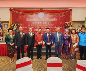 พวงเพชร อภิธนาคุณ ปธ.อำนวยการอาวุโส สมาคมตระกูลลิ้มฯ ร่วมพิธีสถาปนาสมาคมตระกูลหลิม ภูเก็ต