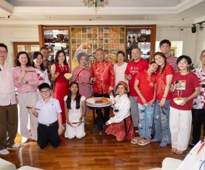 ครอบครัวอภิธนาคุณ จัดพิธียกน้ำชา-มอบส้มมงคล เนื่องในวันตรุษจีน ประจำปี 2569