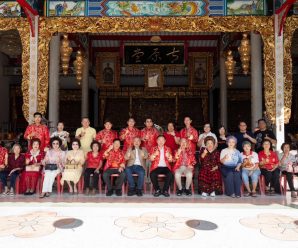 ดร.อมร-สมบูรณ์ หงส์ศิริกาญจน์ ร่วมไหว้บรรพบุรุษสมาคมตระกูลเฮ้งเเห่งประเทศไทย 2569