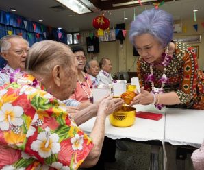 สมาคมตระกูลลิ้มเเห่งประเทศไทย-ชมรมลูกหลานฯ ร่วมรดน้ำดำหัวเลี้ยงสังสรรค์ สงกรานต์ 2569